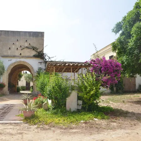 بيت ضيافة Giardino Del Mare بتروسينو